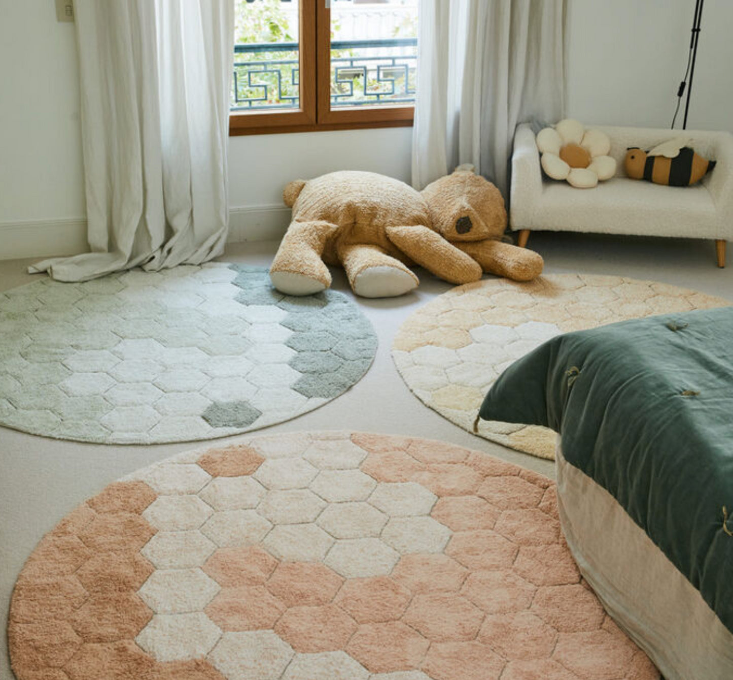 Washable Round Honeycomb Rug (multiple colors)