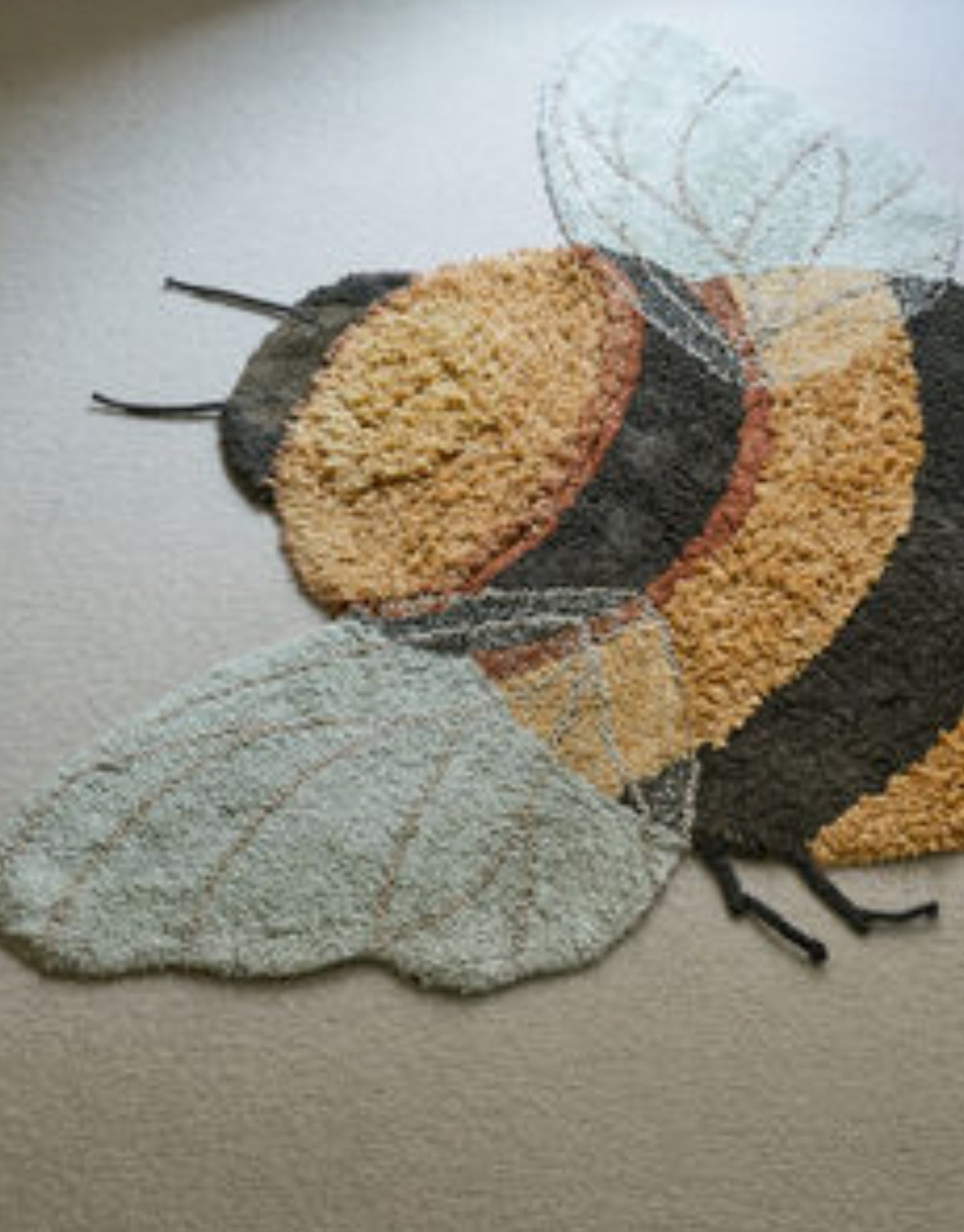 Washable Bee Rug