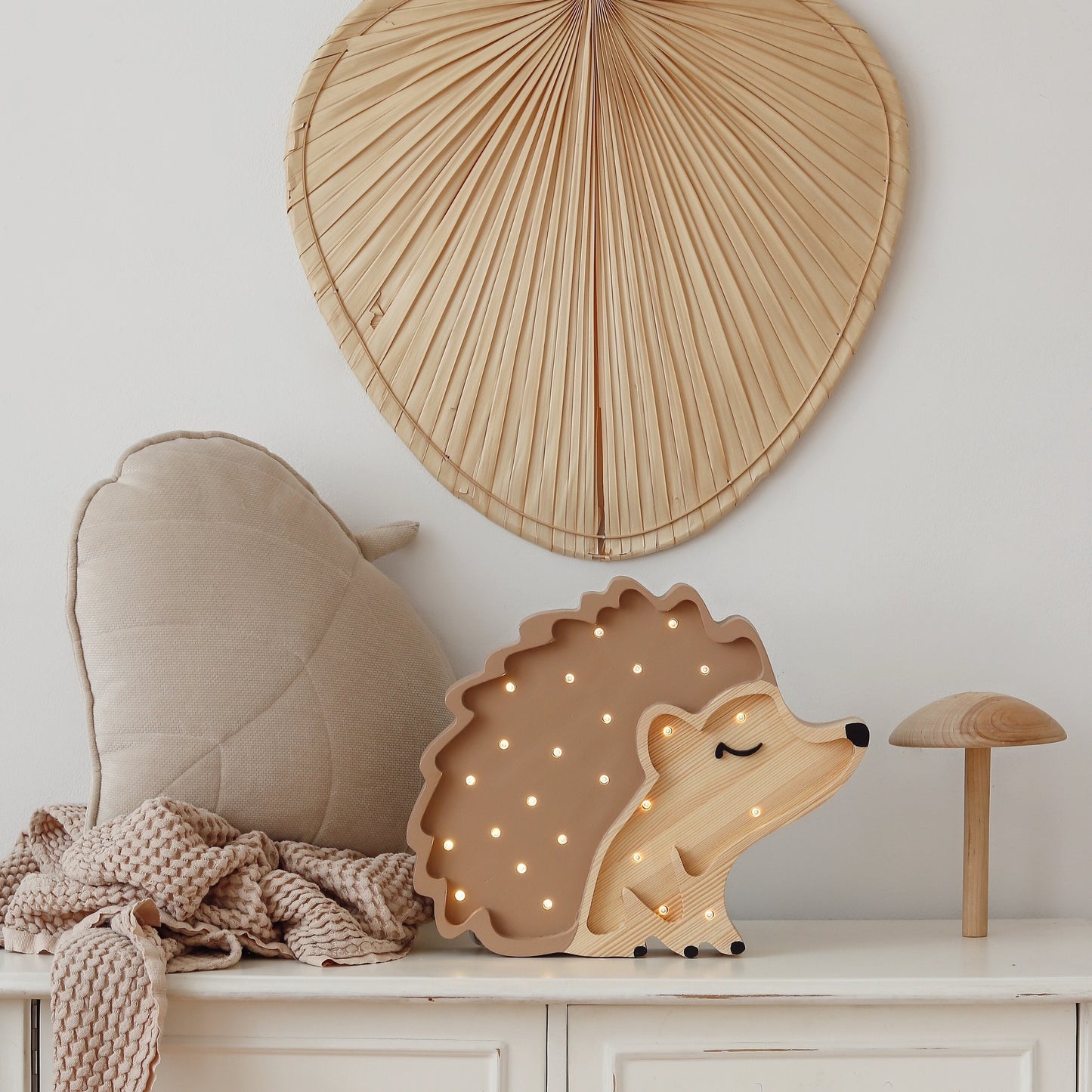 Hedgehog Lamp (Multiple Colors)