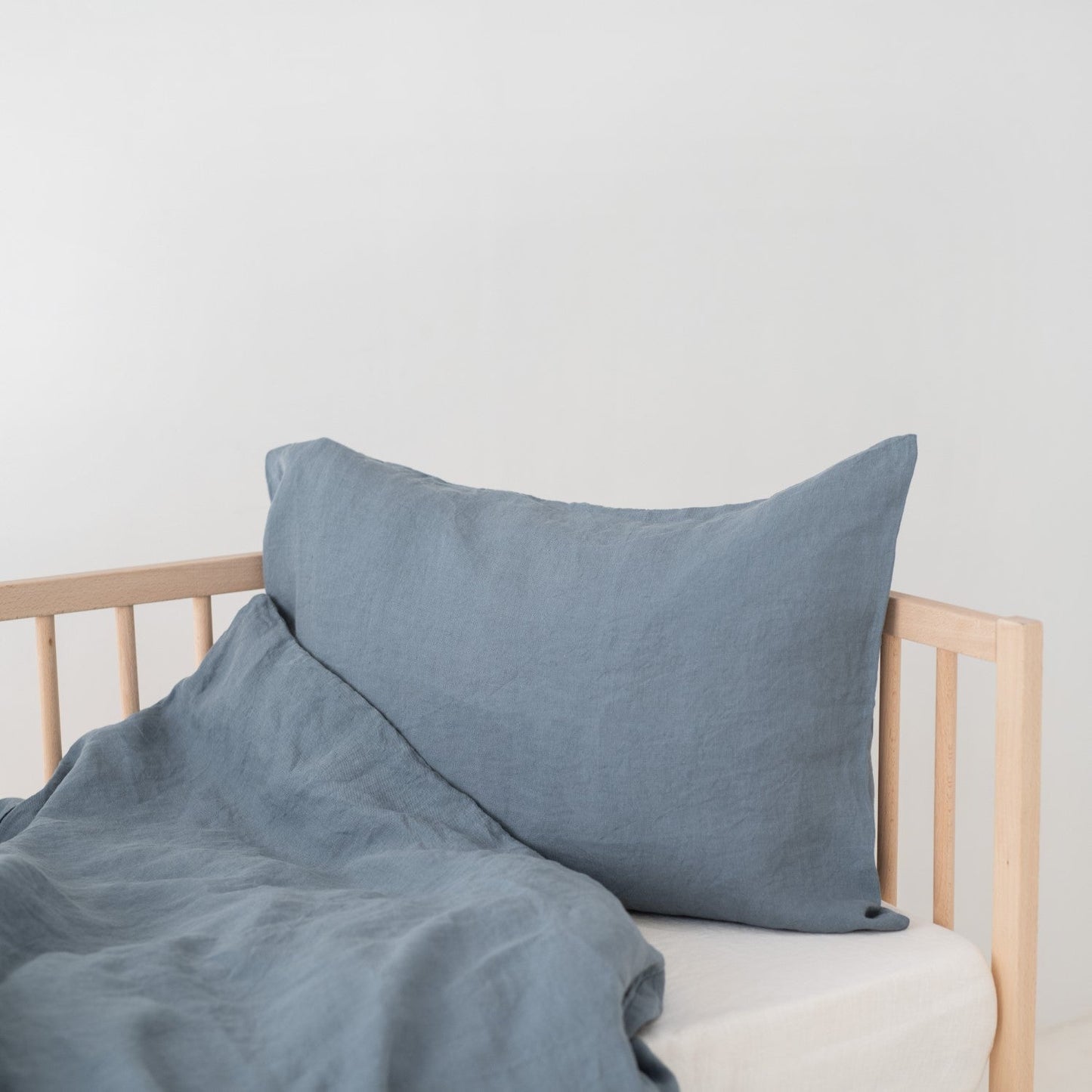 Fog Blue Toddler Linen Duvet Cover Set