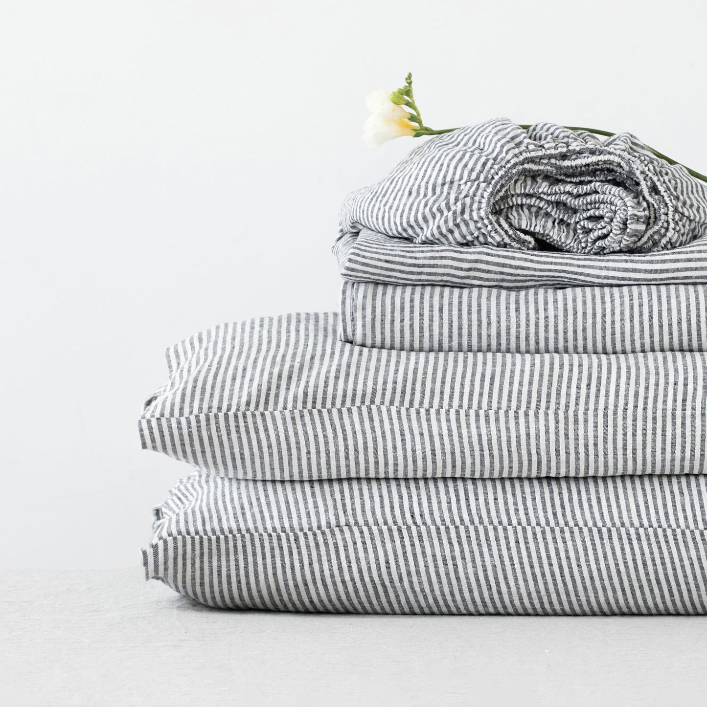 Striped Linen Sheet Set