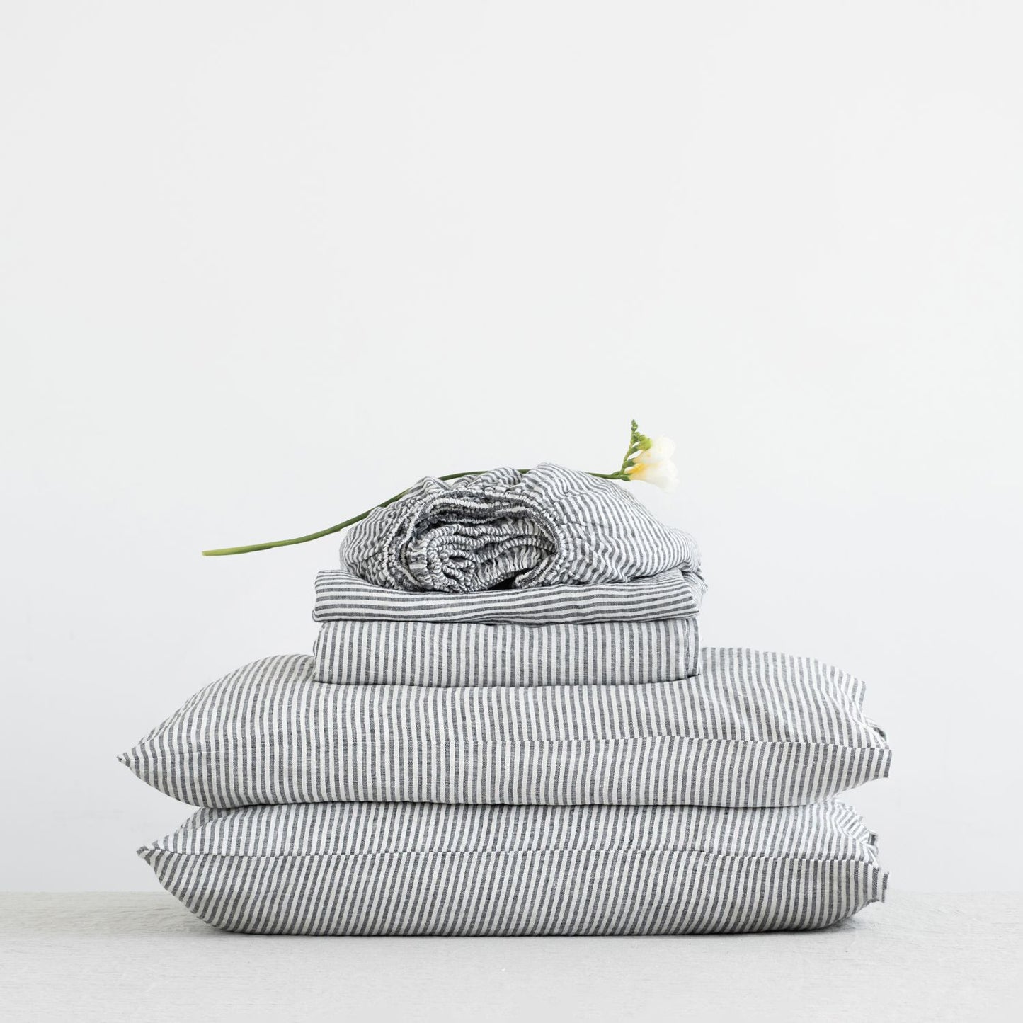 Striped Linen Sheet Set