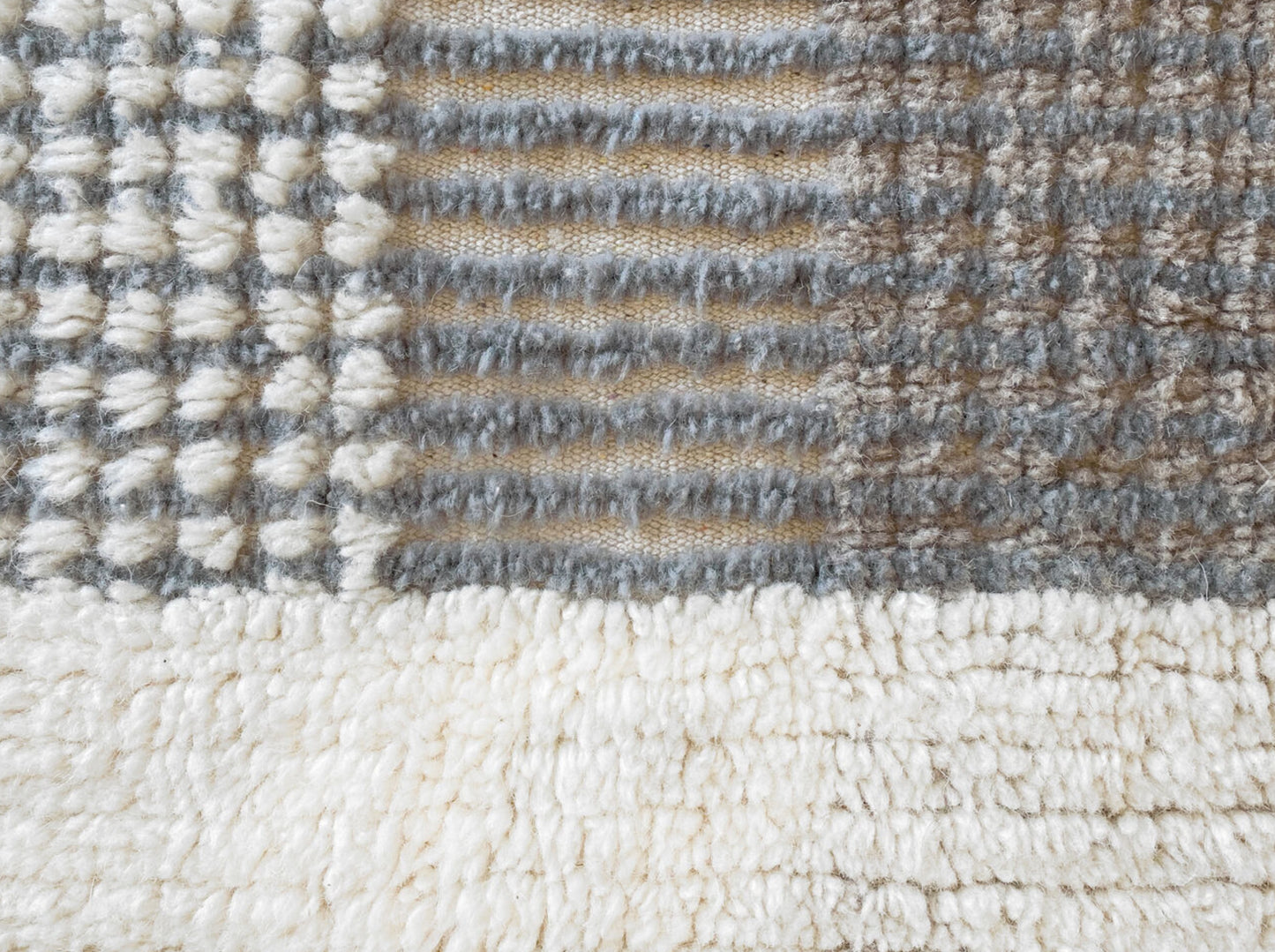 Kaia Wool Rug (Smoke Blue)