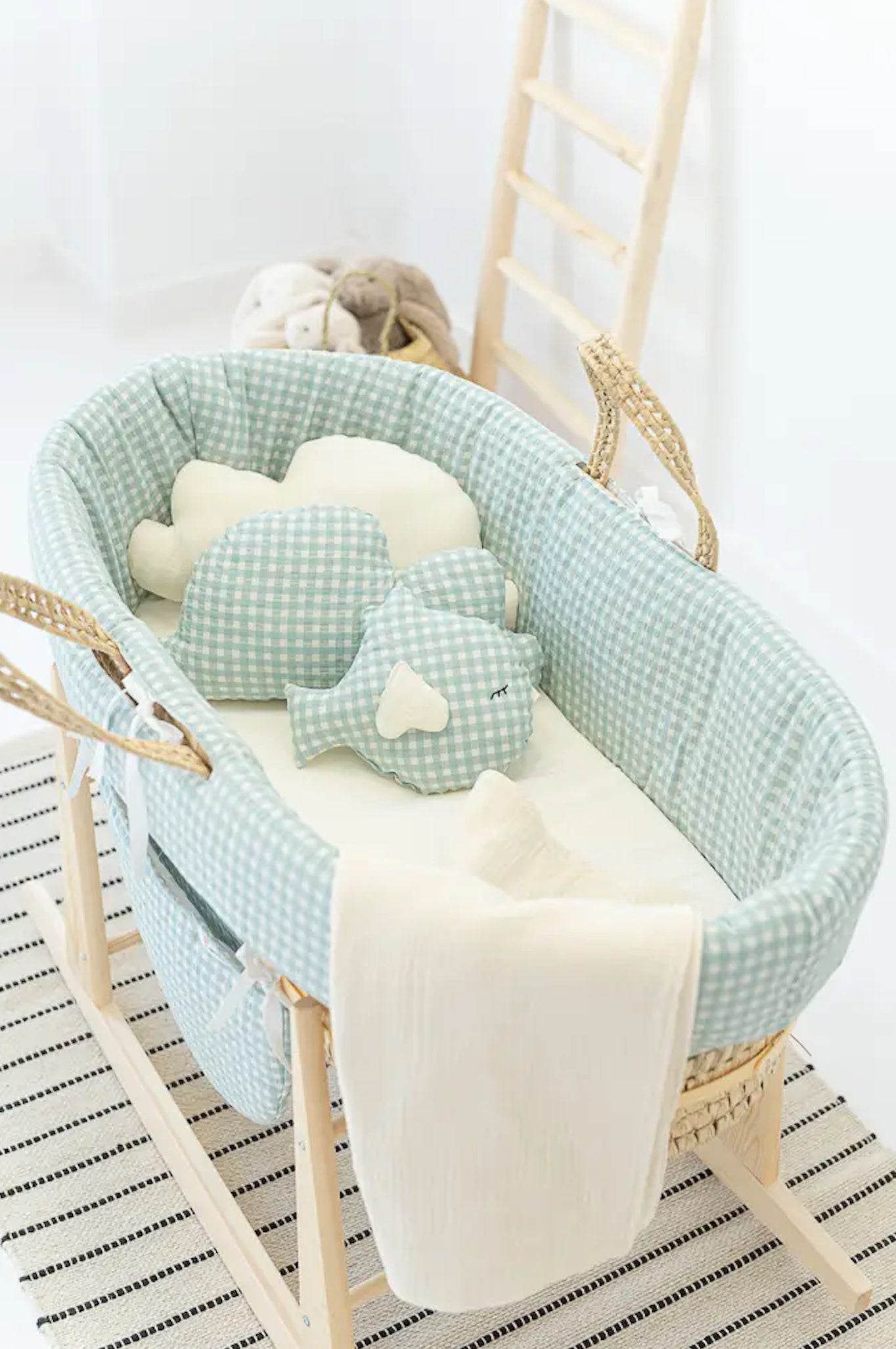 Brunilda Bassinet