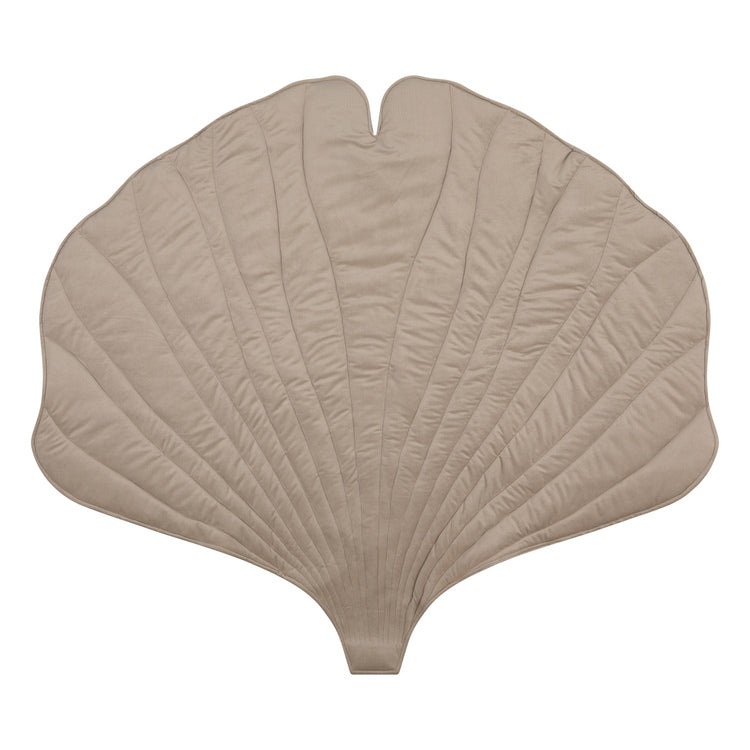 Velvet Cream Ginkgo Leaf Mat