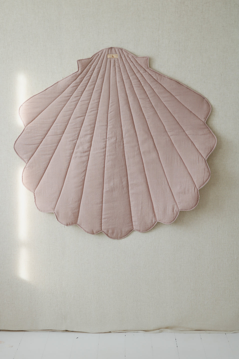 Linen Powder Pink Shell Mat