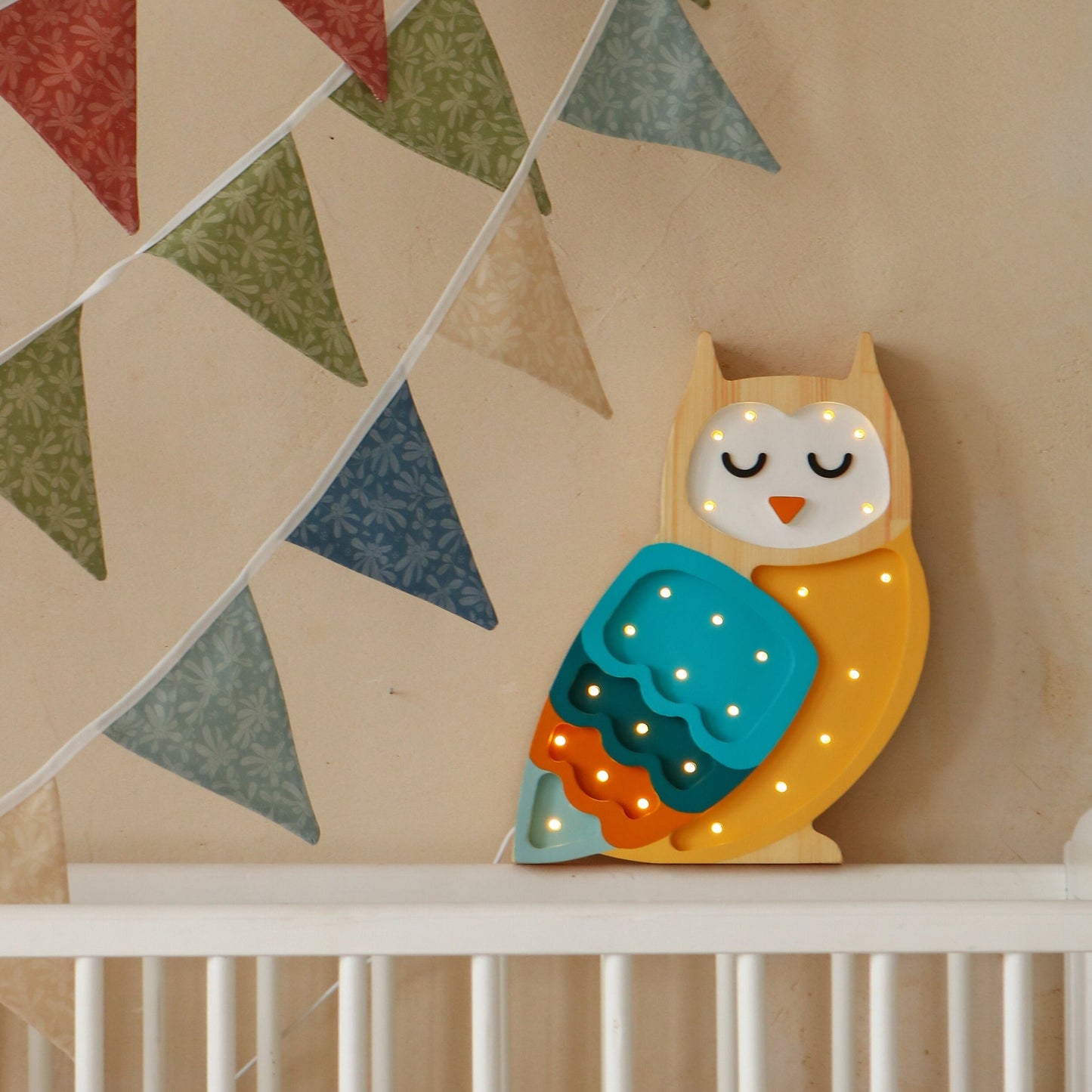 Owl Lamp (Multiple Colors)