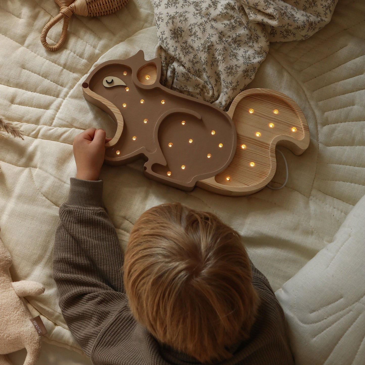 Squirrel Lamp