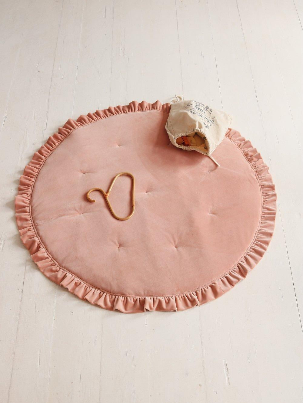 Soft Velvet Apricot Mat with Frill